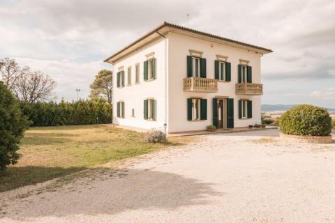 Große Ferienvilla für 20 Personen