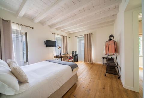 Boutique Hotel am Comer See. Tritt-Case in Italia