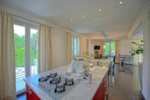 Luxus Ferienvilla mit beheiztem Pool bei Lucca | Tritt-toskana.de