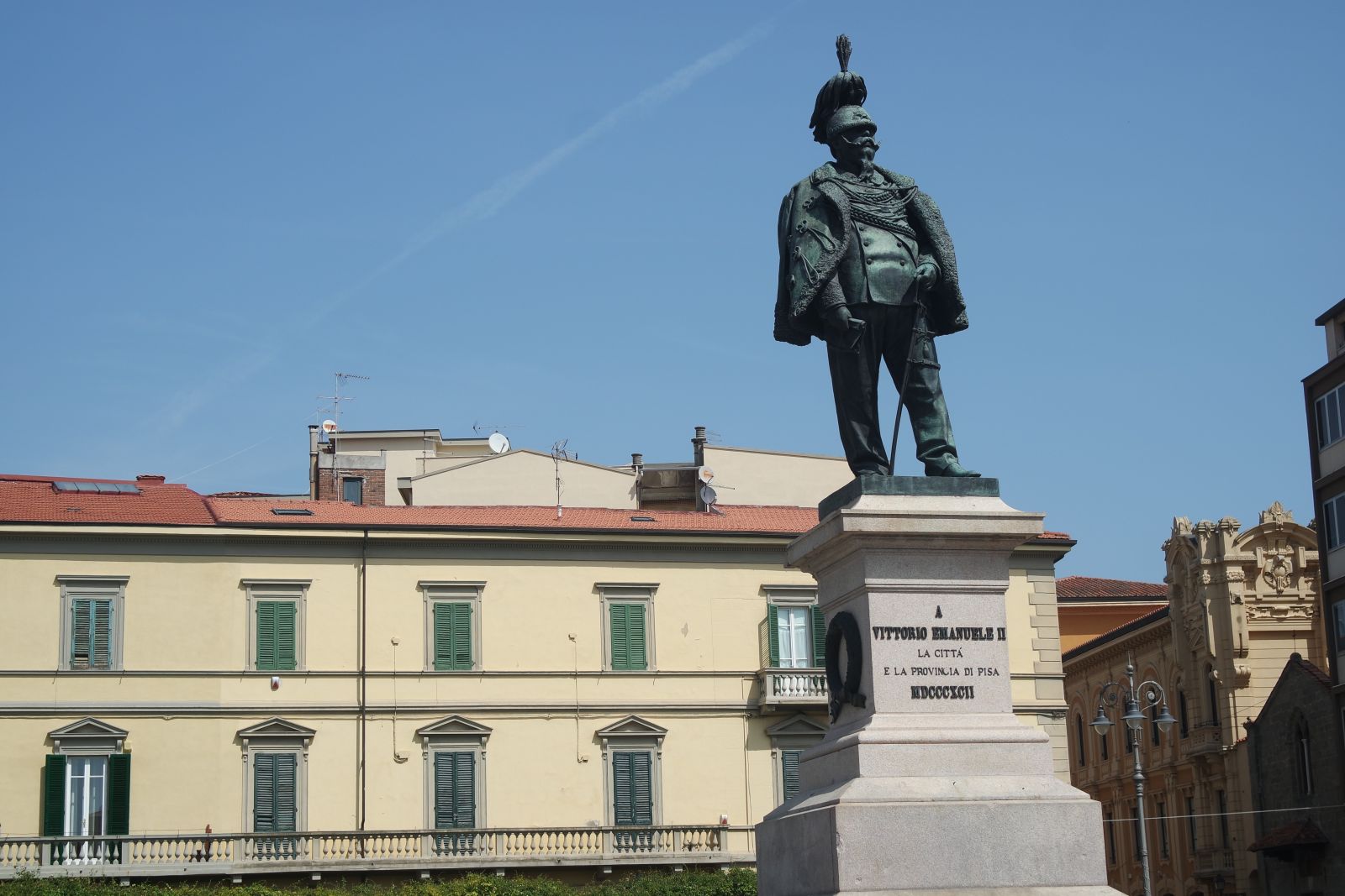 Pisa, Viktor Emanuel Platz