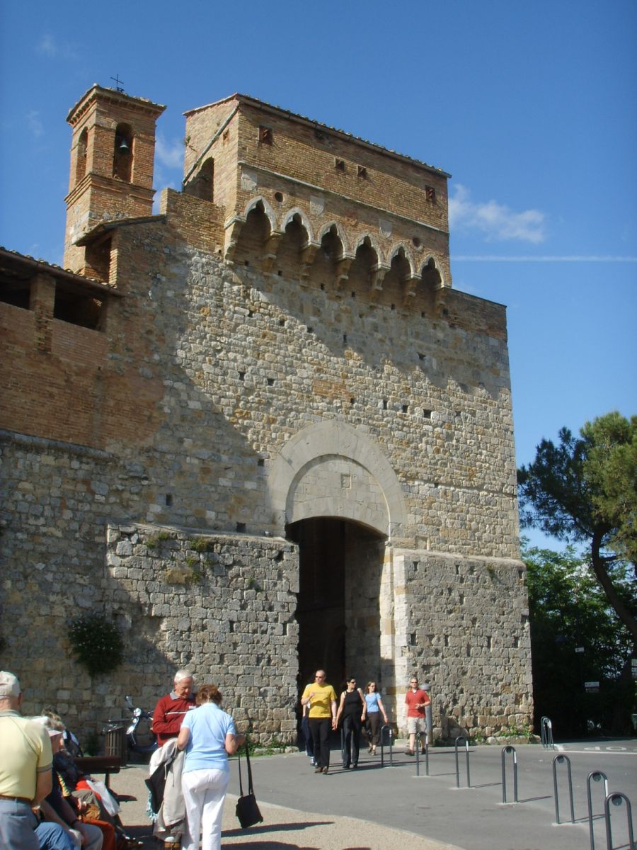 San Gimignano Sna Giovanni Stadttor Toskana Urlaub