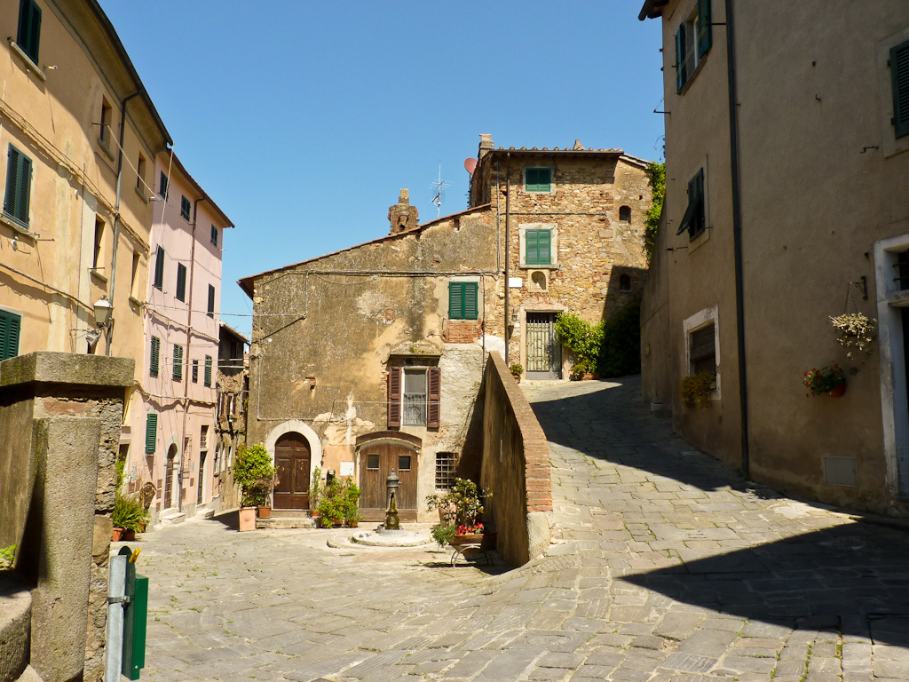 Gassen in Castagneto Carducci, Livorno, Toskana