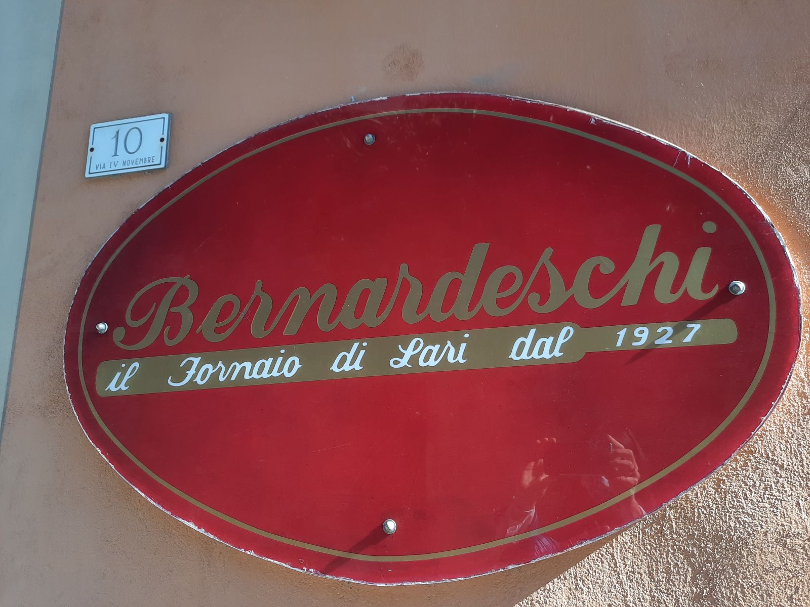 Lari, Toskana, Bäcker Bernardeschi
