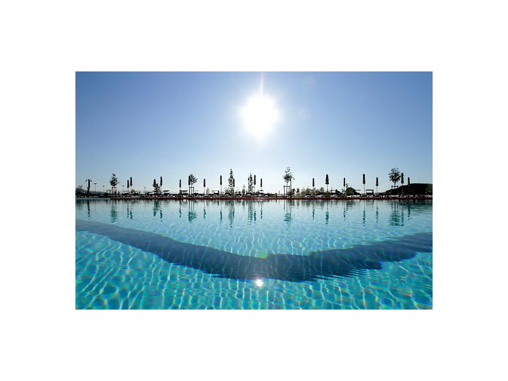 Schöner Pool in der Ferienanlage Toskana