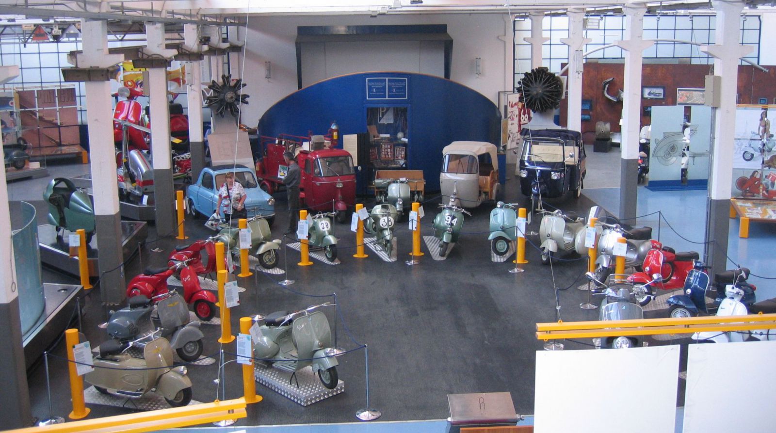 Vespa Museum in Pontedera, Piaggio Fabrik, Toskana, Pisa